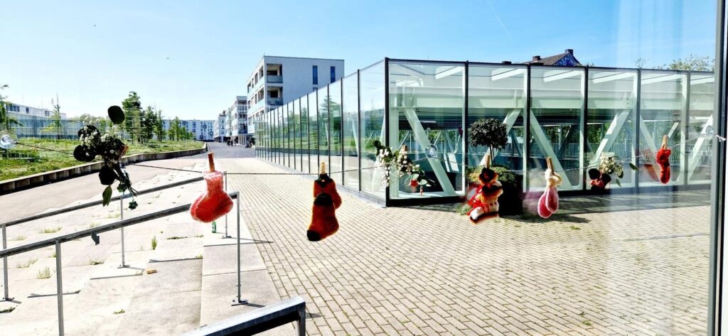 Babysöckchen für Düsselbabys – Gemeinsam für die Kleinsten unserer Stadt — Bild 1